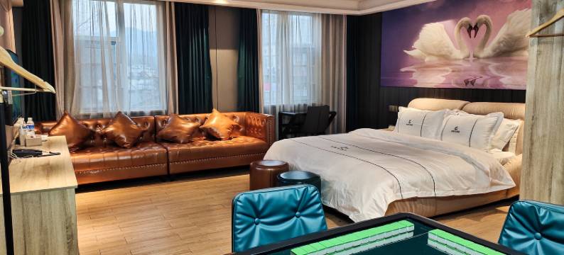 汉阴龙岗大酒店图片