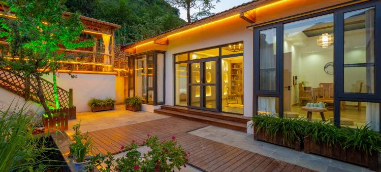 家和三巷精品民宿(野三坡刘家河水上乐园店)图片