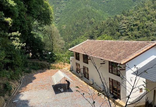 Oak Forest Homestay over view