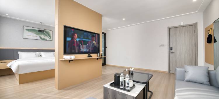 庭轩轻奢酒店(成武汽车总站店)图片