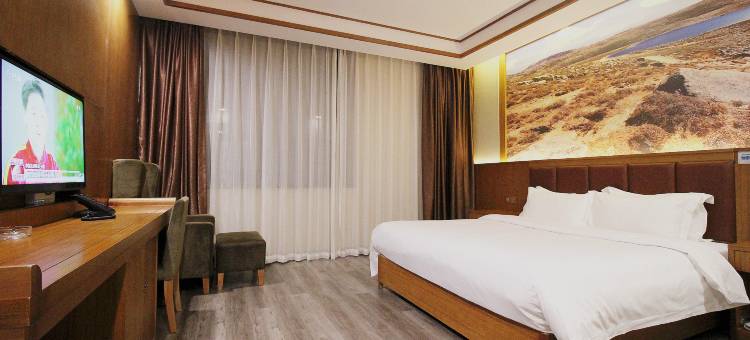 理塘雪域情歌大酒店图片