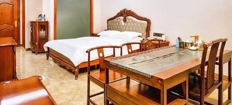 塔城后海假日酒店图片