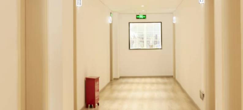 罗平采云居酒店图片