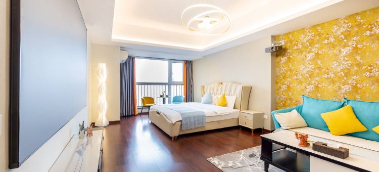 爱丽丝Alice影音城景公寓(青年大街彩电塔店)图片