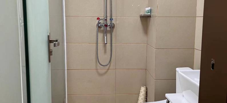 前门观旗宾馆(北京前门地铁站店)图片