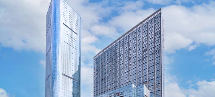 丽途国际公寓(广州海珠逸景路地铁站店)图片