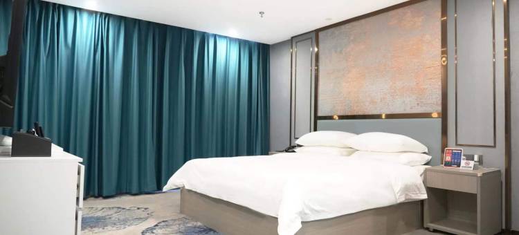 万佳国际酒店(兴国洪门工业园店)图片