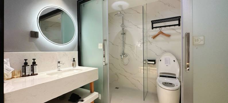 泊岸酒店(重庆观音桥步行街店)图片