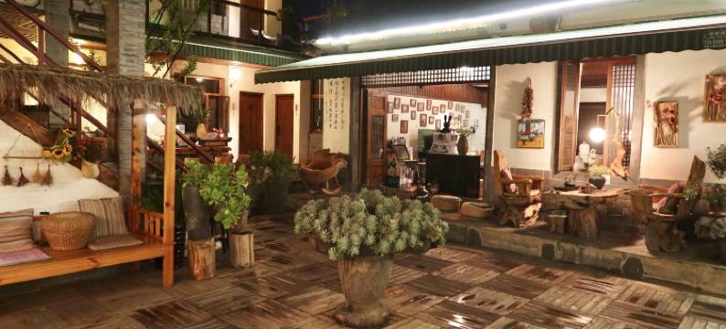 大理晚照小院图片