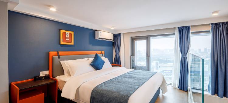 丽途·LIVETOUR江景轻居(广州金融城三溪地铁站店)图片