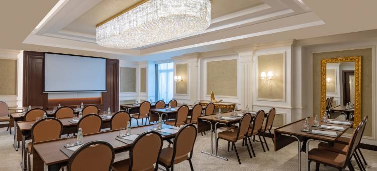 多哈罗塔纳瑞维拉瑞享酒店(Riviera Rayhaan by Rotana)图片