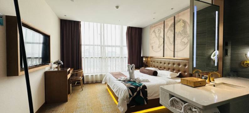 鸢都·湖景酒店(潍坊火车站南广场店)图片