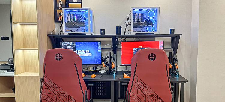 耘奕电竞酒店图片