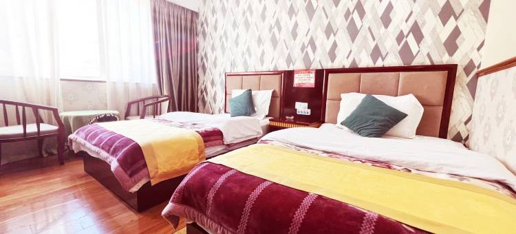 雅江龙啸祥瑞酒店图片