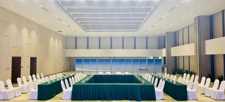 丽呈朗誉酒店(广州白云机场中山大学孙逸仙纪念医院花都院区店)图片