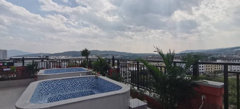 弥勒盛丰温泉民宿(湖泉生态园店)图片