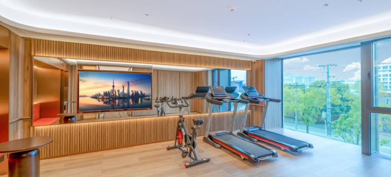 上海宝山呼兰路地铁站建国铂萃酒店图片