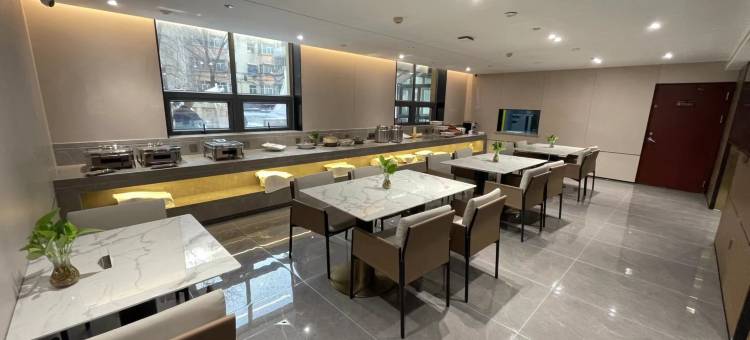 莫尔·丽景酒店(乌鲁木齐小西门店)图片