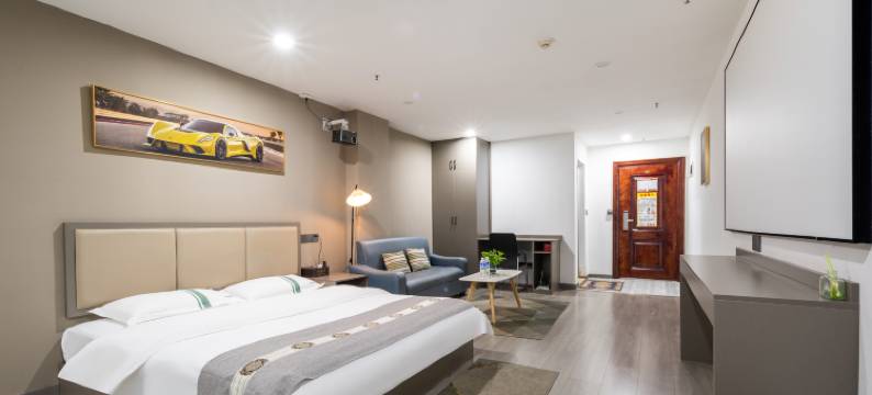 亿品家酒店(武汉江城大道一号车市店)图片