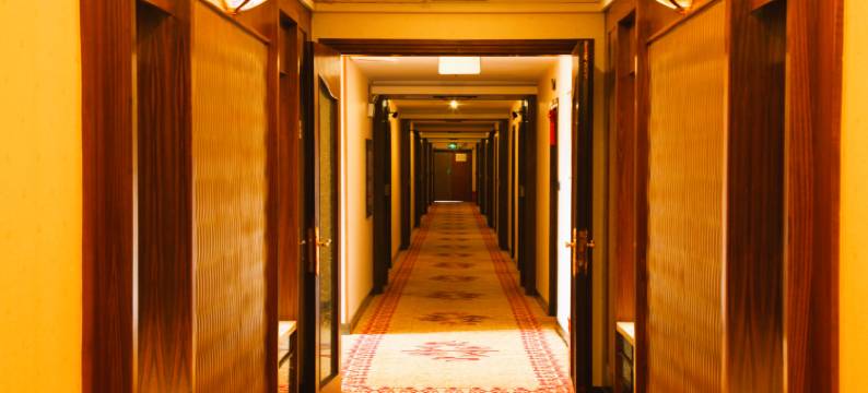 昆明楚雄大厦彝人大酒店(梁家河地铁站店)图片