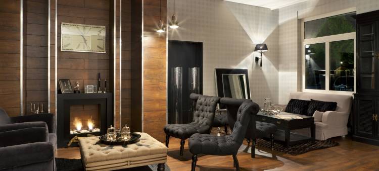 吕贝克海蓝宝石温德姆特莱普酒店(TRYP by Wyndham Luebeck Aquamarin)图片