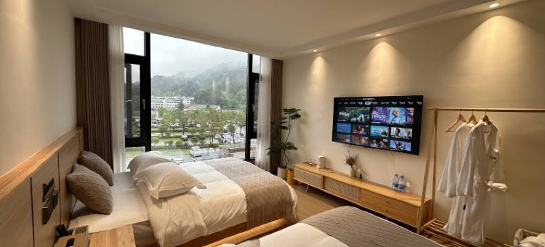 天堂寨半山度民宿(天堂寨风景区店)图片