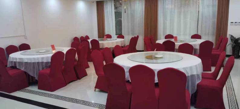 登封大熊山假日酒店图片