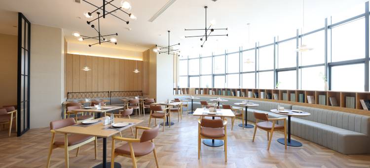 丽怡酒店(乌鲁木齐和田二街德汇万达店)图片