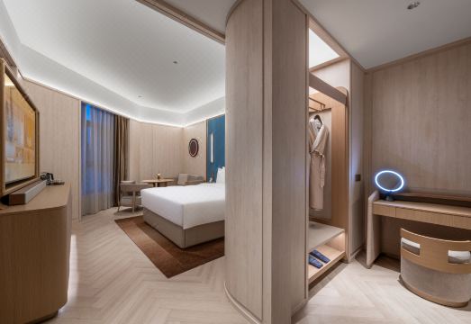 Crystal Orange Dalian Huanan Square Hotel Overview