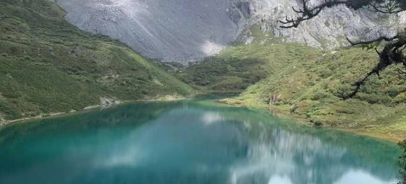 香格里拉·扎实农布·藏式禅意·观景庭院图片