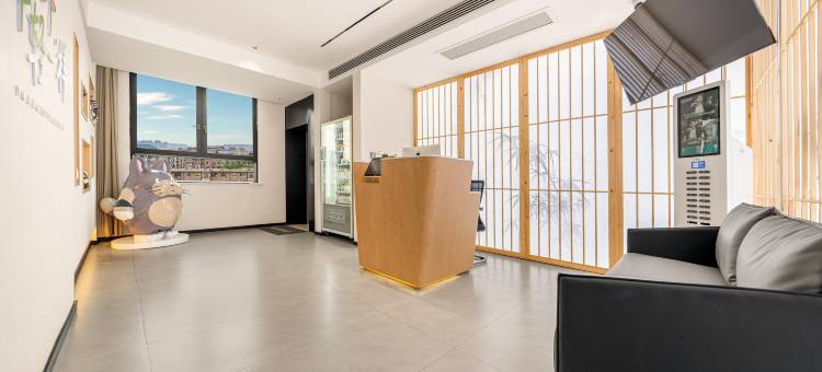 龙猫精灵酒店(泗洪富园广场步行街店)图片