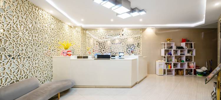 宿适精选酒店(曹杨路地铁站店)图片