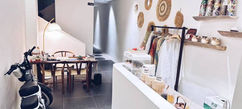 迎晓里·兰苑民宿(苏州观前街平江路店)图片