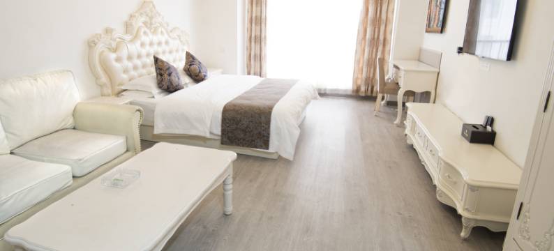 澜景酒店(万达广场步行街博物院地铁站店)图片