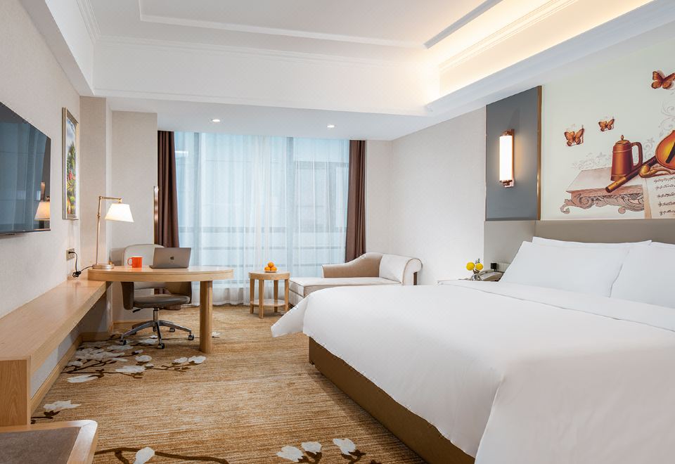 Vienna Hotel(Xincheng International Store) Hotel Overview