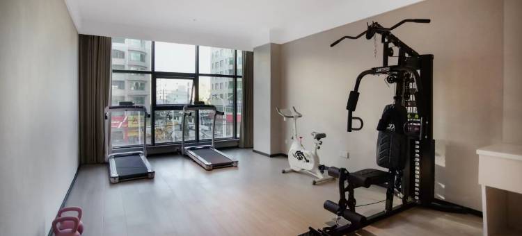 艺龙万国酒店(景德镇乐平洪皓森林公园店)图片