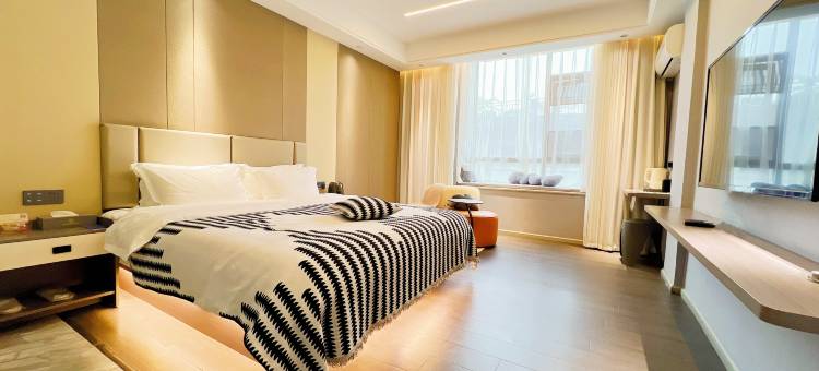 尊悦·智慧酒店(曲靖麒麟区南城门店)图片