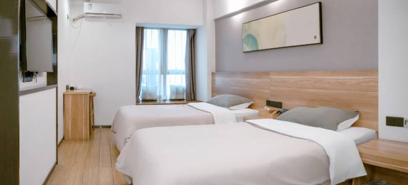 重庆梧桐精品酒店(西南政法大学渝北校区店)图片