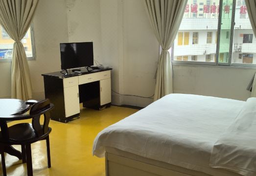 Napo Jixiang Hotel Hotel Overview