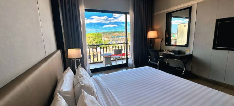 苏比克魅力套房酒店(Le Charme Suites Subic)图片