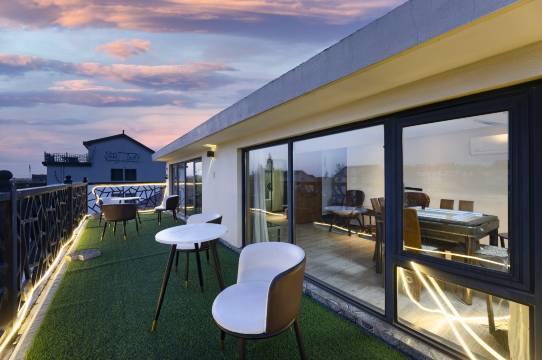 hotel overview picture