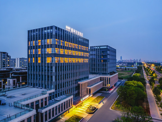 淄博大学城漫亭花园酒店