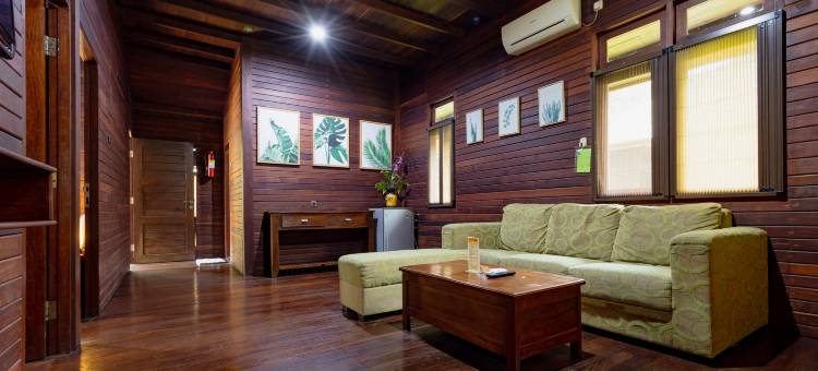 红多兹度假村-塔曼威萨塔曼格罗夫(RedDoorz Resort @ Taman Wisata Mangrove)图片