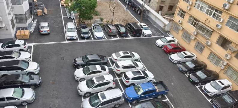 保康烟草影院酒店图片