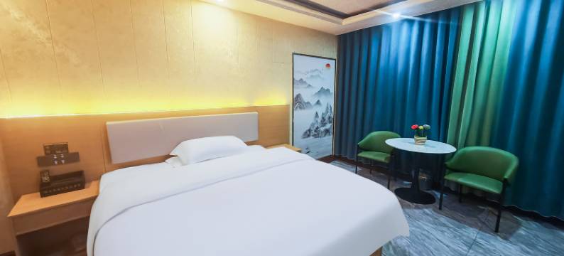 贝壳酒店(格尔木八一中路昆仑广场店)图片