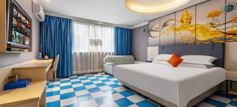 益煌精品酒店(深圳鸿安围地铁站店)图片