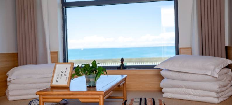 青海湖观山阅海民宿图片