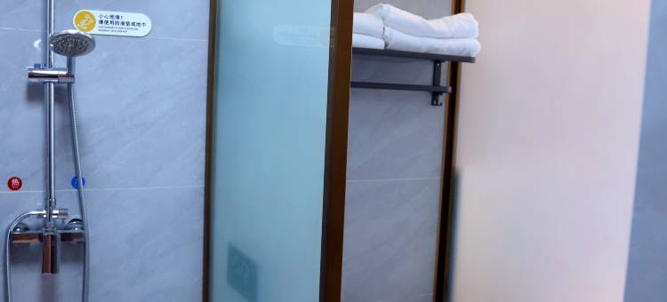 德令哈增鑫智能酒店(海子诗歌馆店)图片