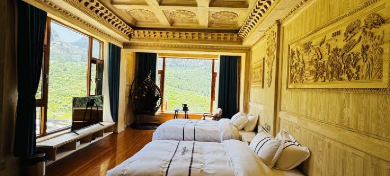 迭部扎尕那观景民宿图片