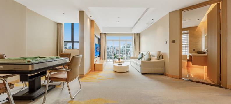 西拉大酒店(重庆弹子石店)图片